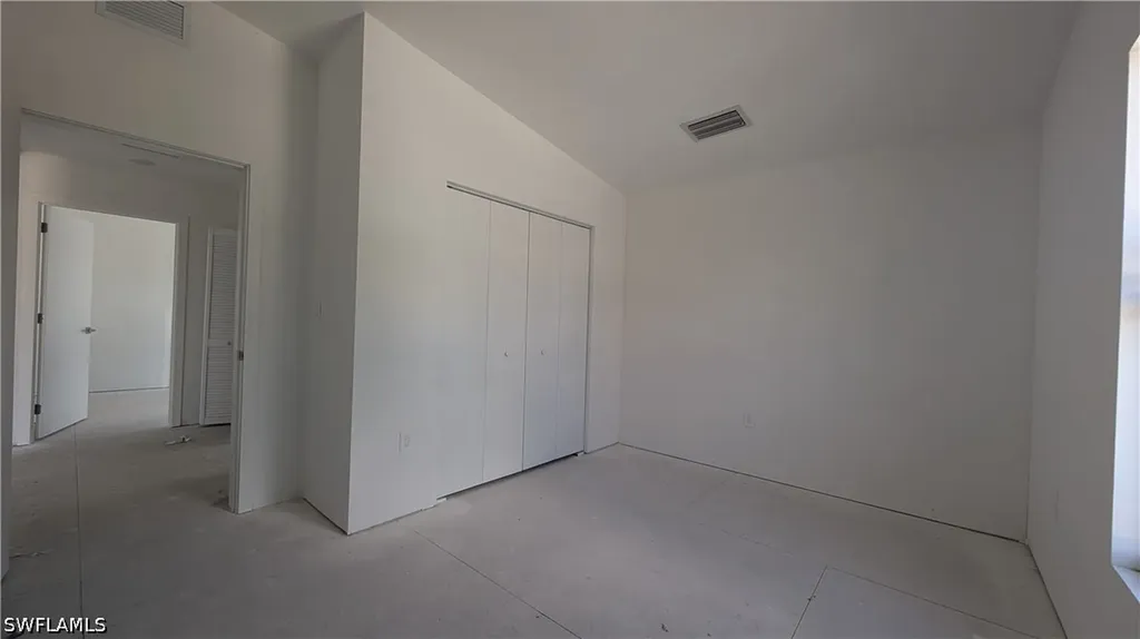 2915 2nd Street SW Lehigh Acres FL 33976