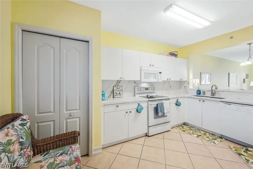7822 Great Heron Way Naples FL 34104