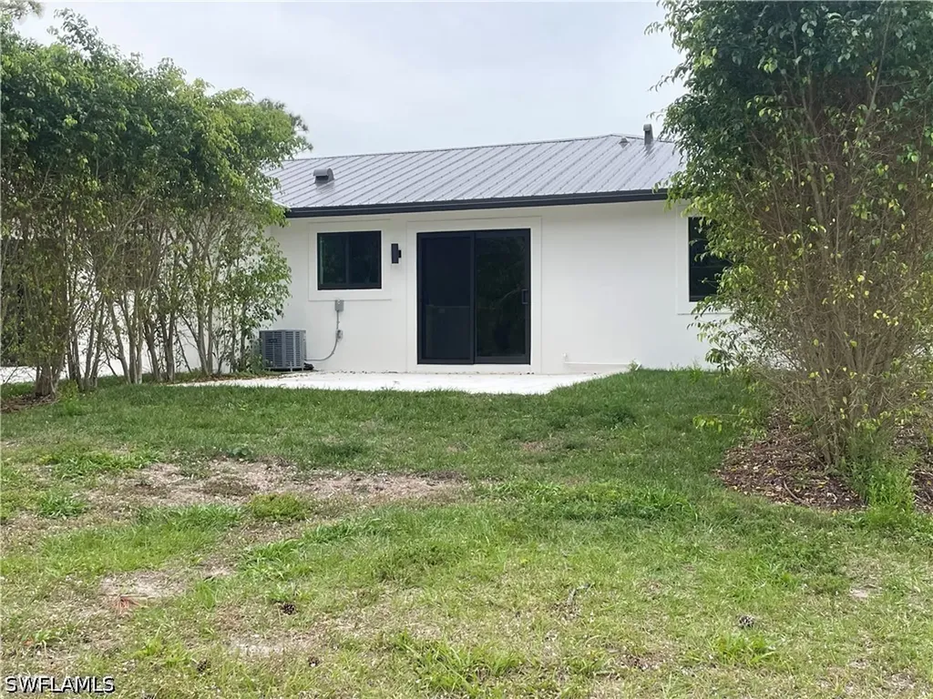 3619 Poplar Way Naples FL 34112