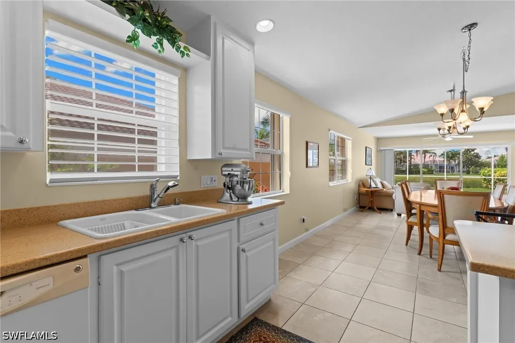 7620 Rozzini Lane Naples FL 34114