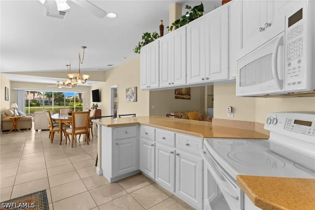7620 Rozzini Lane Naples FL 34114