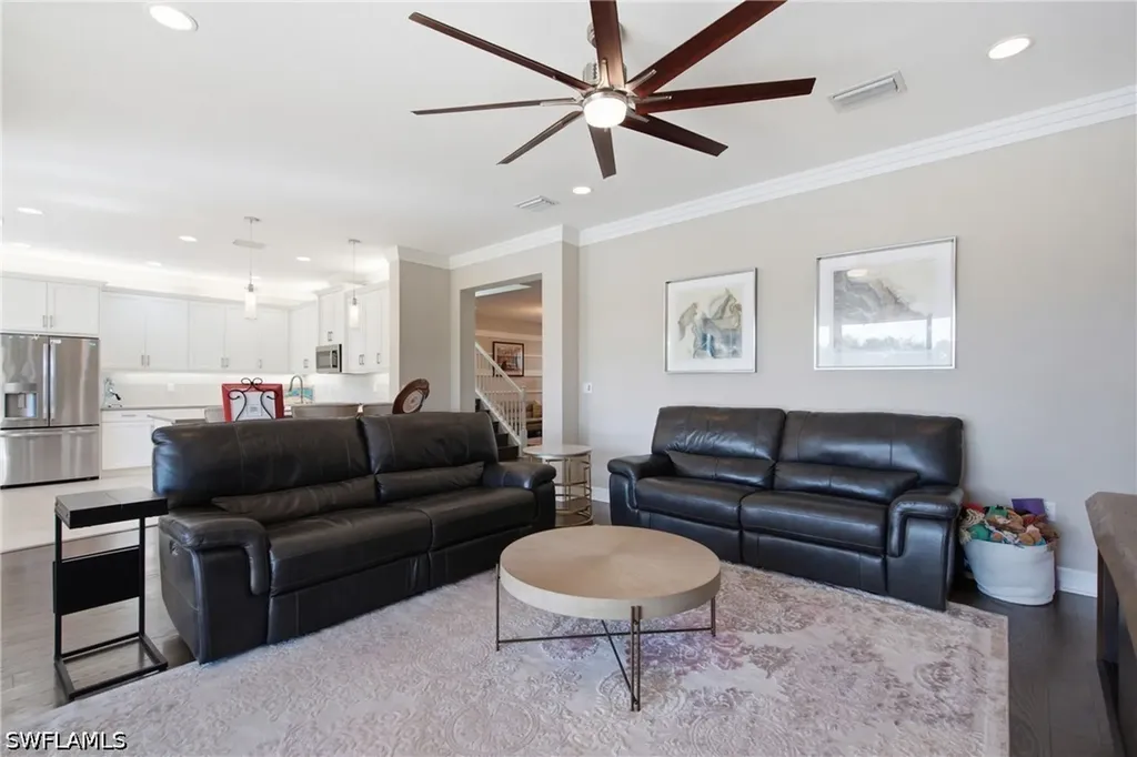 4204 Siderno Court Naples FL 34119