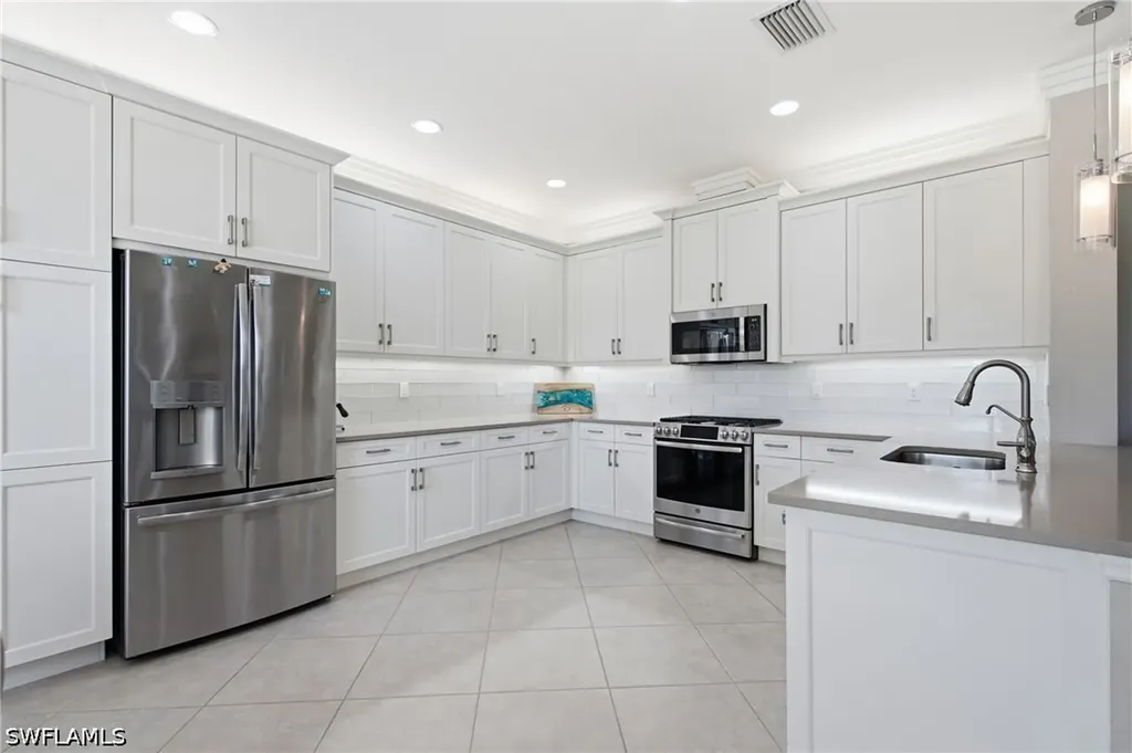 4204 Siderno Court Naples FL 34119