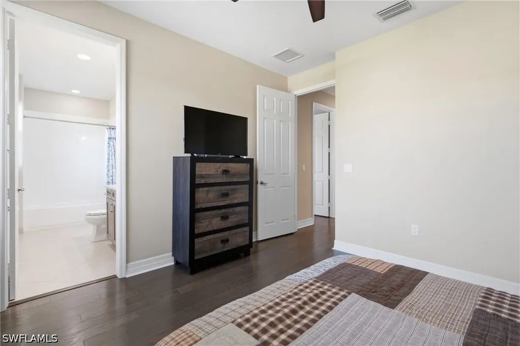 4204 Siderno Court Naples FL 34119