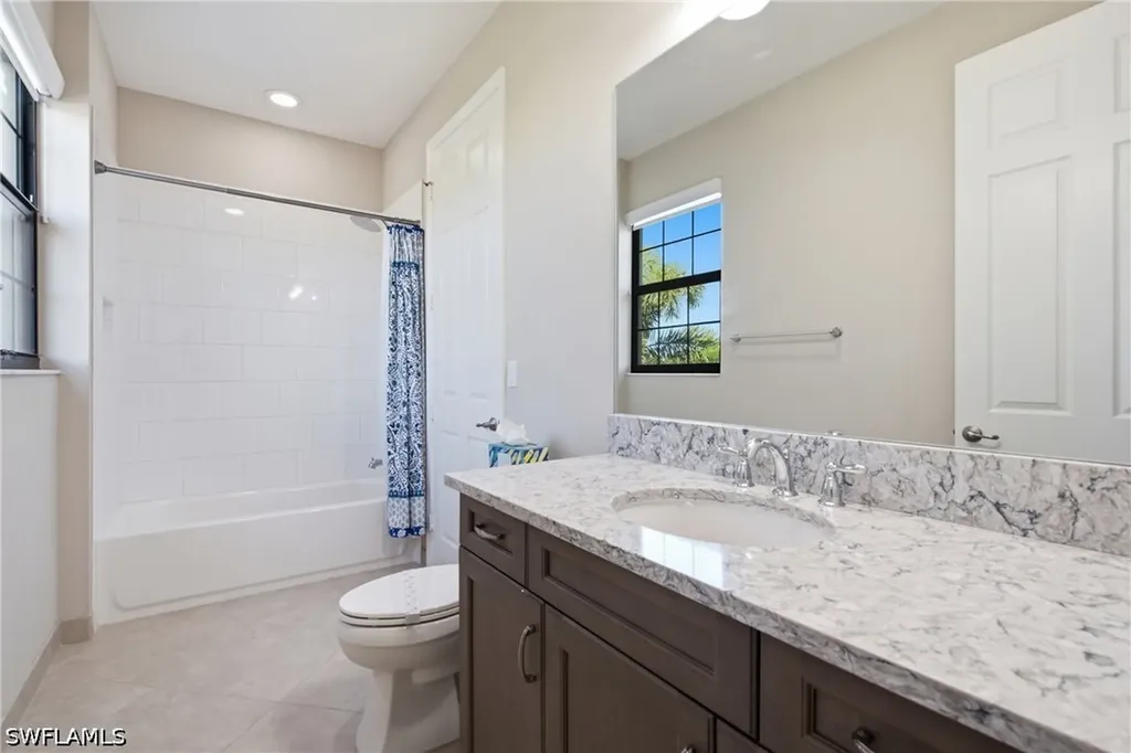 4204 Siderno Court Naples FL 34119