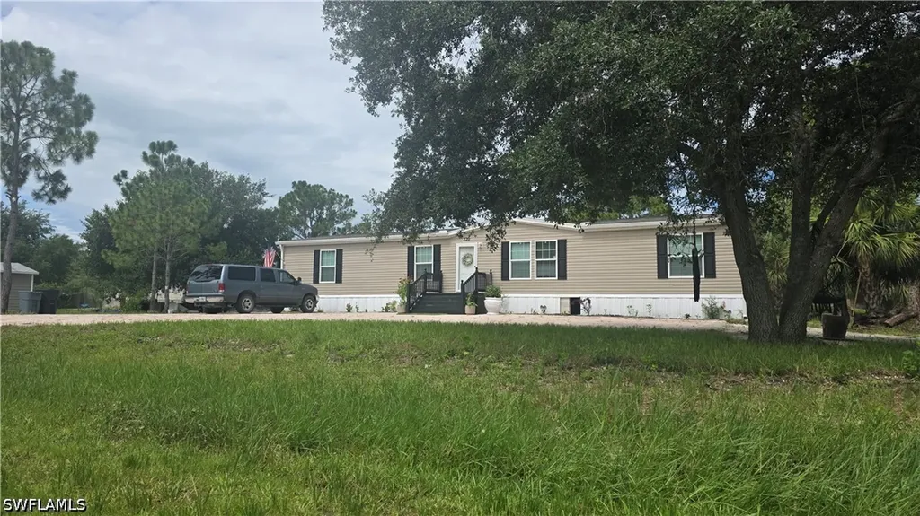 220 S Kennel Street Clewiston FL 33440