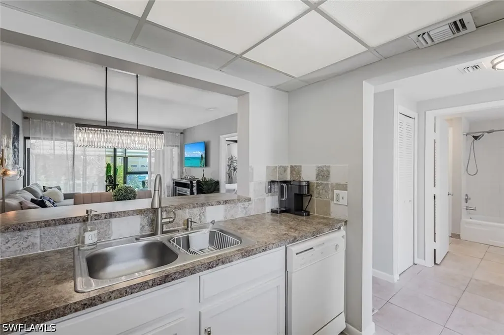 807 River Point Drive Naples FL 34102
