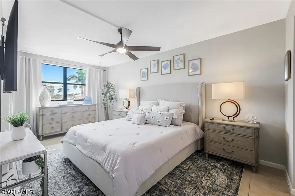 807 River Point Drive Naples FL 34102