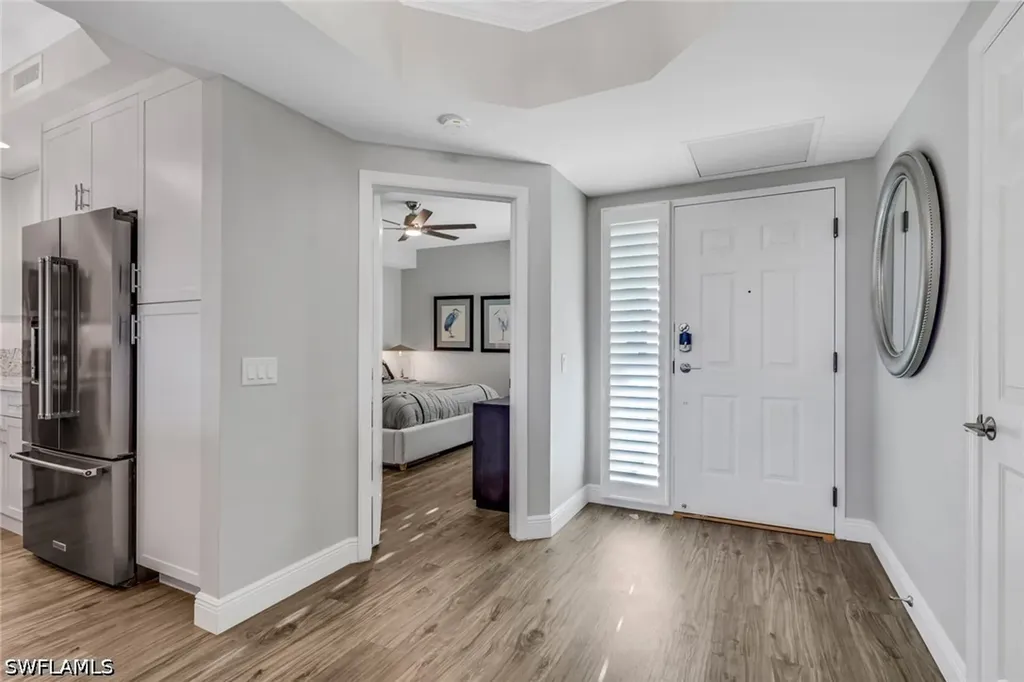 420 Cove Tower Drive Naples FL 34110