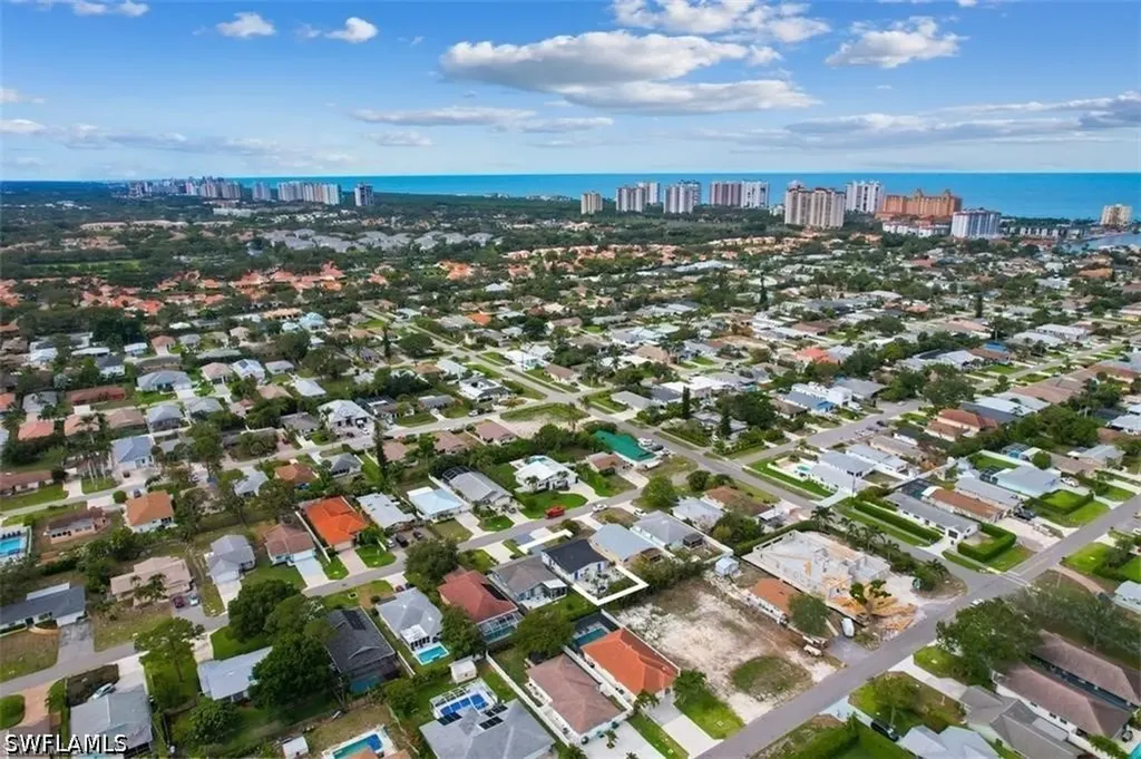 717 95th Avenue N Naples FL 34108