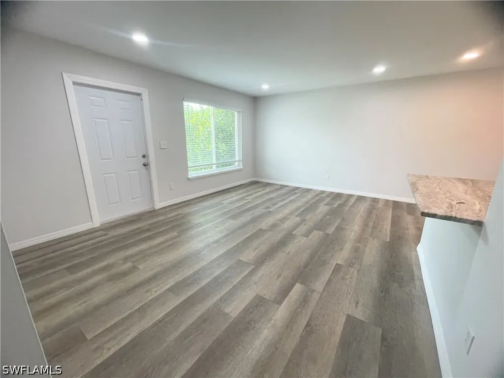 3183 Poinciana Drive Naples FL 34105