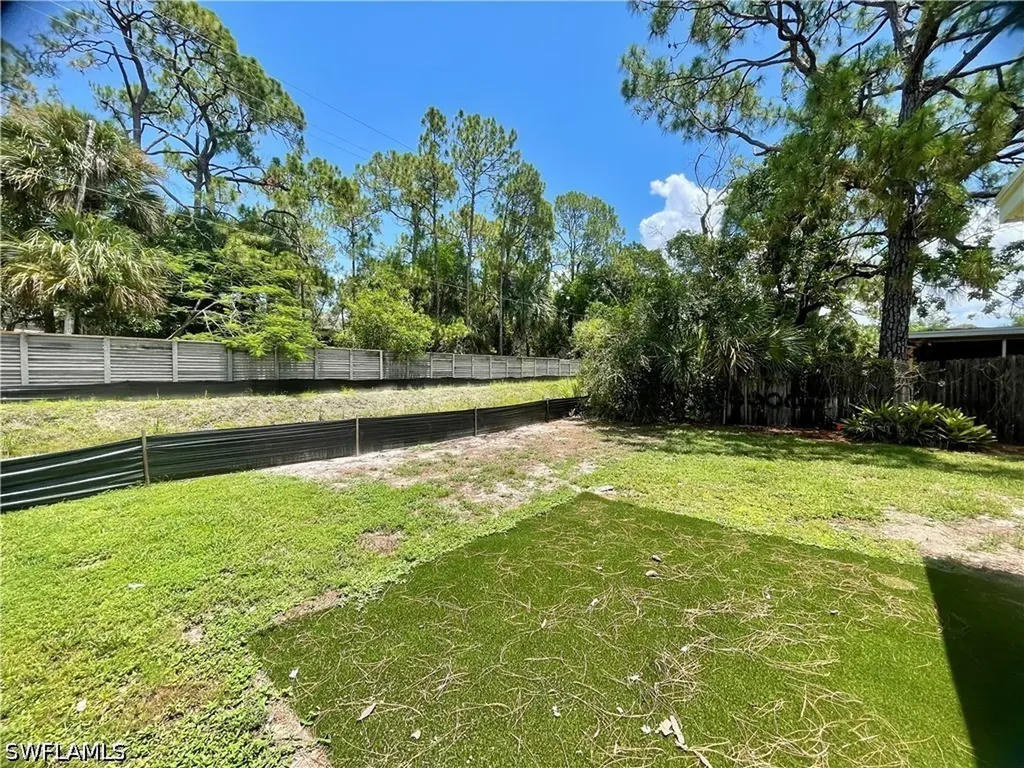 3183 Poinciana Drive Naples FL 34105