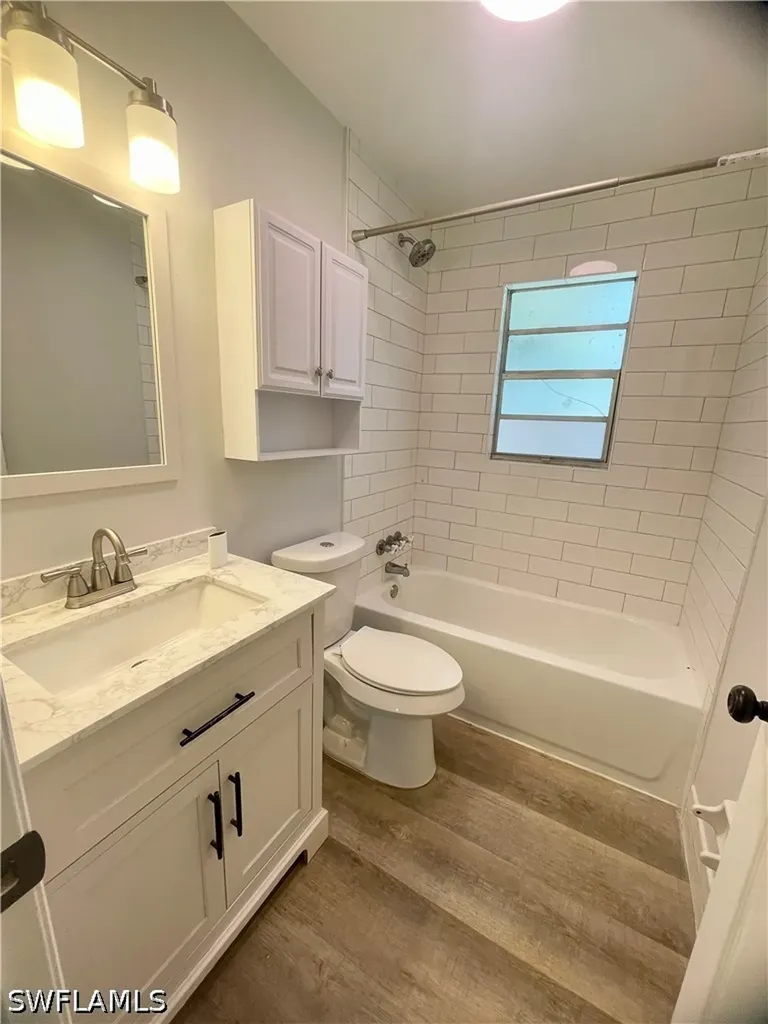3183 Poinciana Drive Naples FL 34105