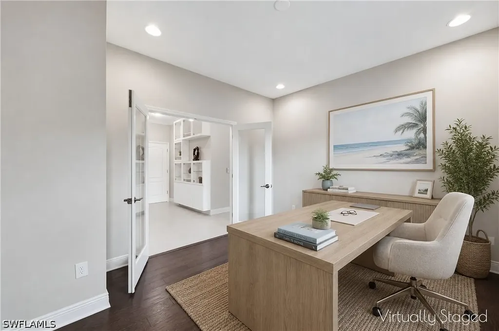 6966 Avalon Circle Naples FL 34112