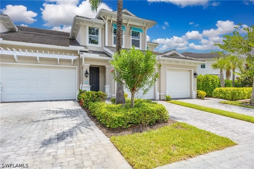 6966 Avalon Circle Naples FL 34112