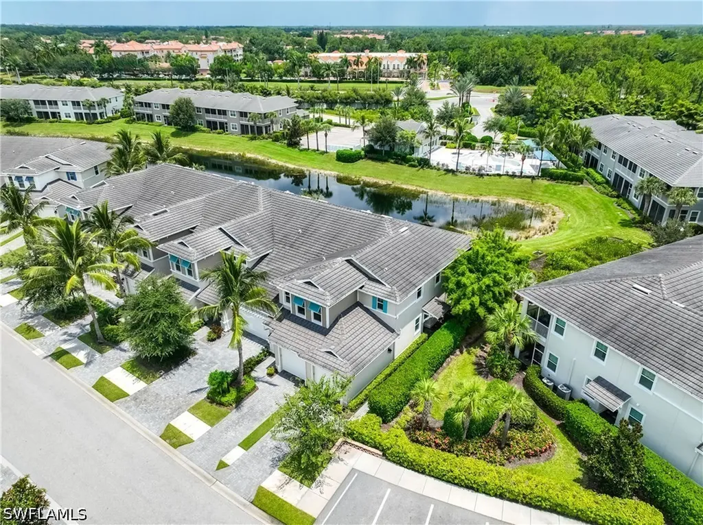 6966 Avalon Circle Naples FL 34112