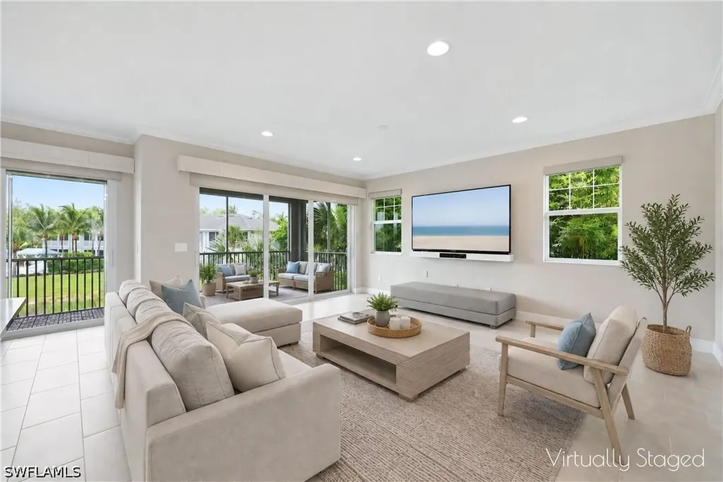 6966 Avalon Circle Naples FL 34112