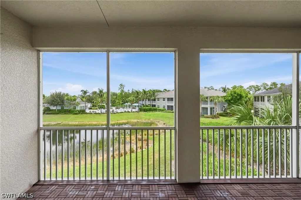 6966 Avalon Circle Naples FL 34112
