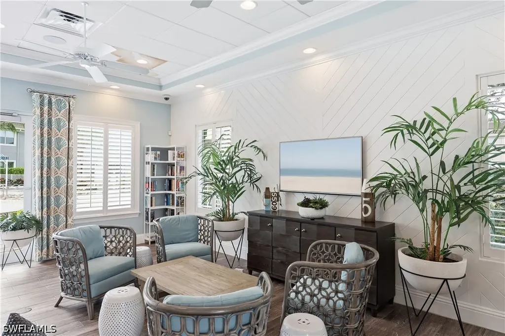 6966 Avalon Circle Naples FL 34112