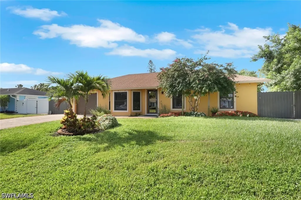 4500 28th Avenue SW Naples FL 34116