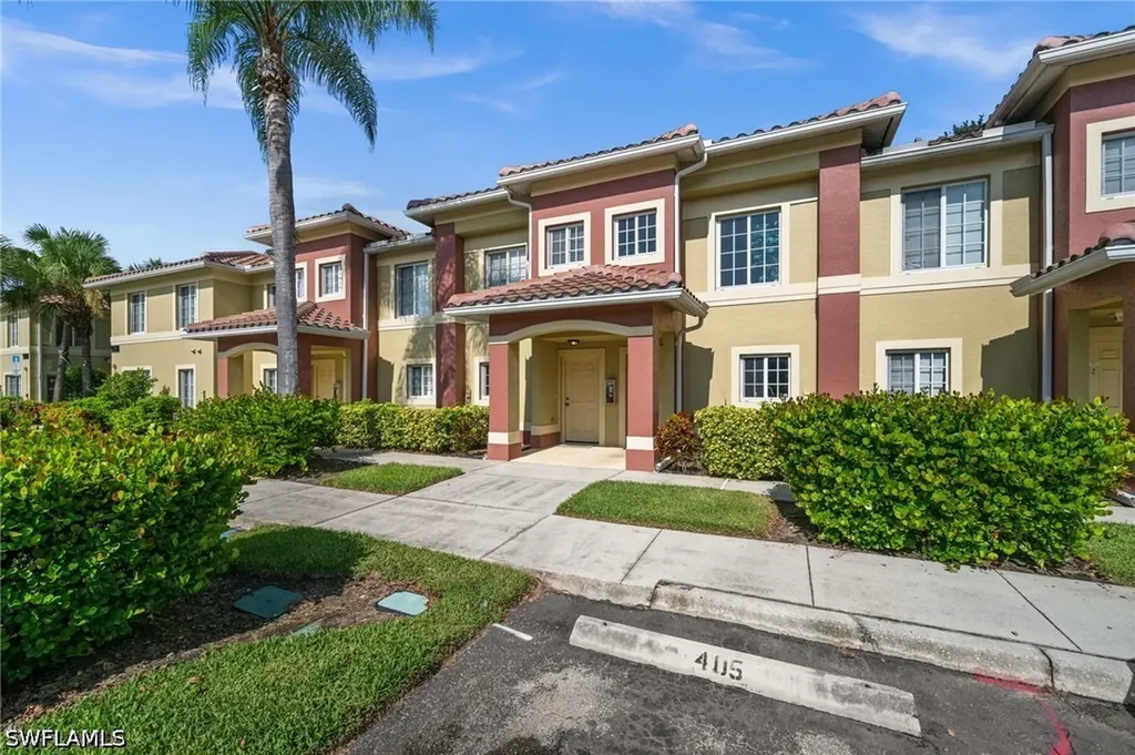 Fort Myers FL, 9430 Ivy Brook Run, Unit 405