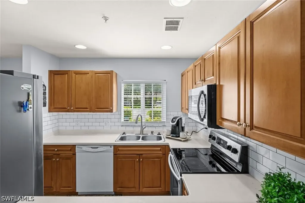 9430 Ivy Brook Run Fort Myers FL 33913