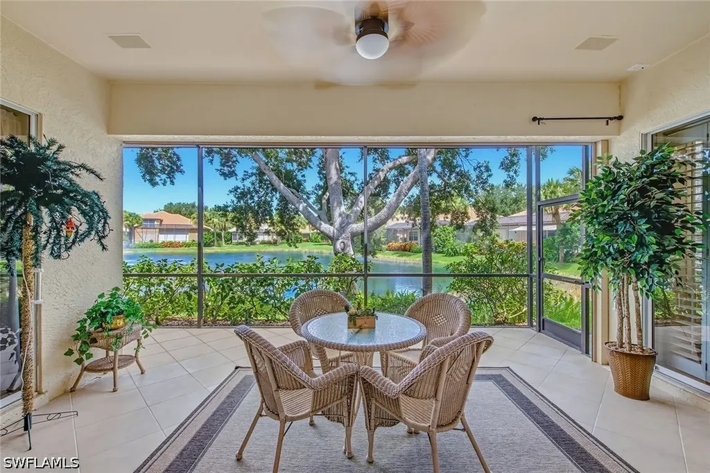 Naples FL, 2325 Island Cove Circle