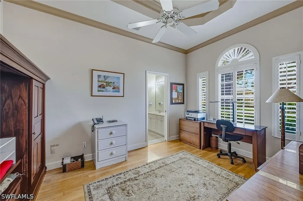 2325 Island Cove Circle Naples FL 34109