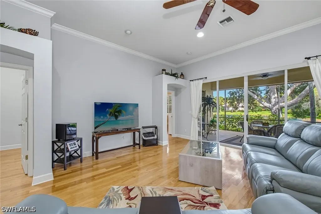 2325 Island Cove Circle Naples FL 34109