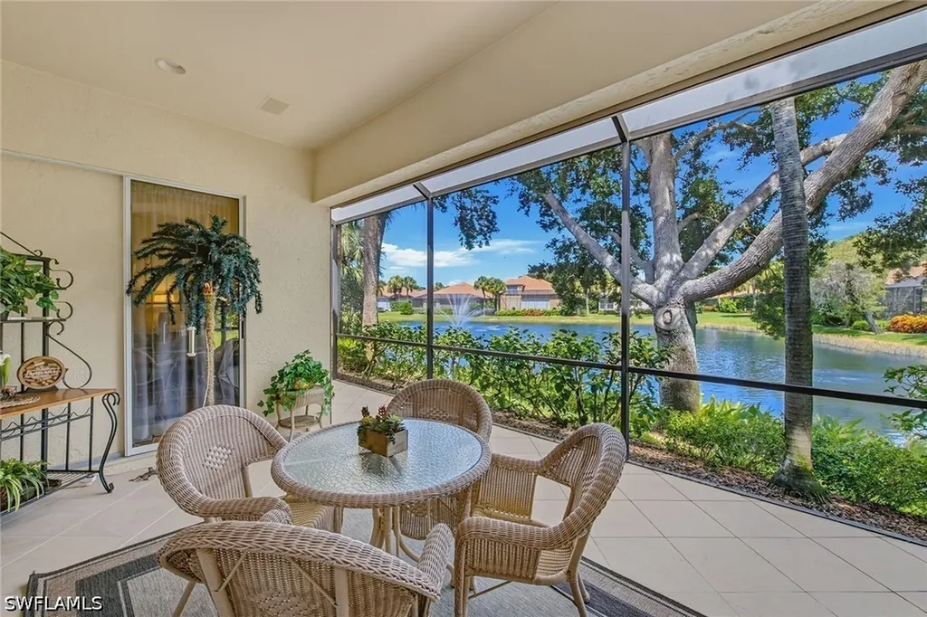2325 Island Cove Circle Naples FL 34109