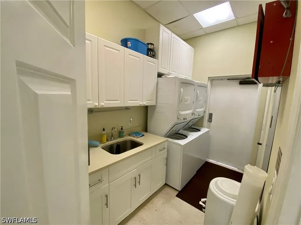1081 Bald Eagle Drive Marco Island FL 34145