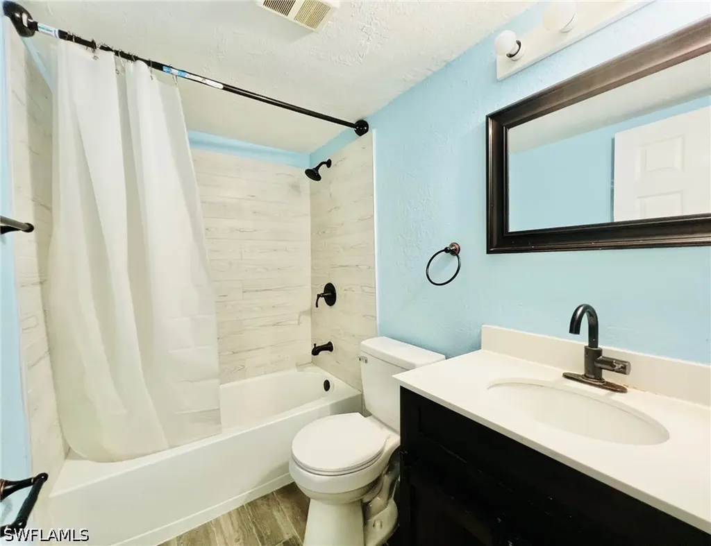 465 Bald Eagle Drive Marco Island FL 34145