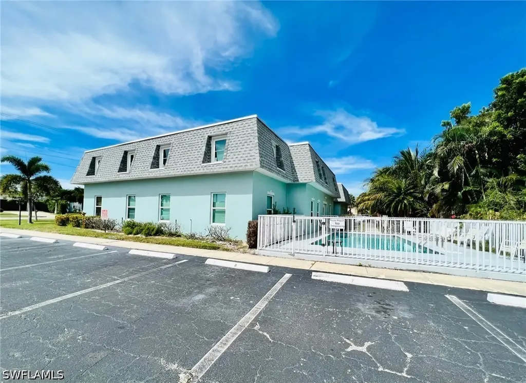 465 Bald Eagle Drive Marco Island FL 34145