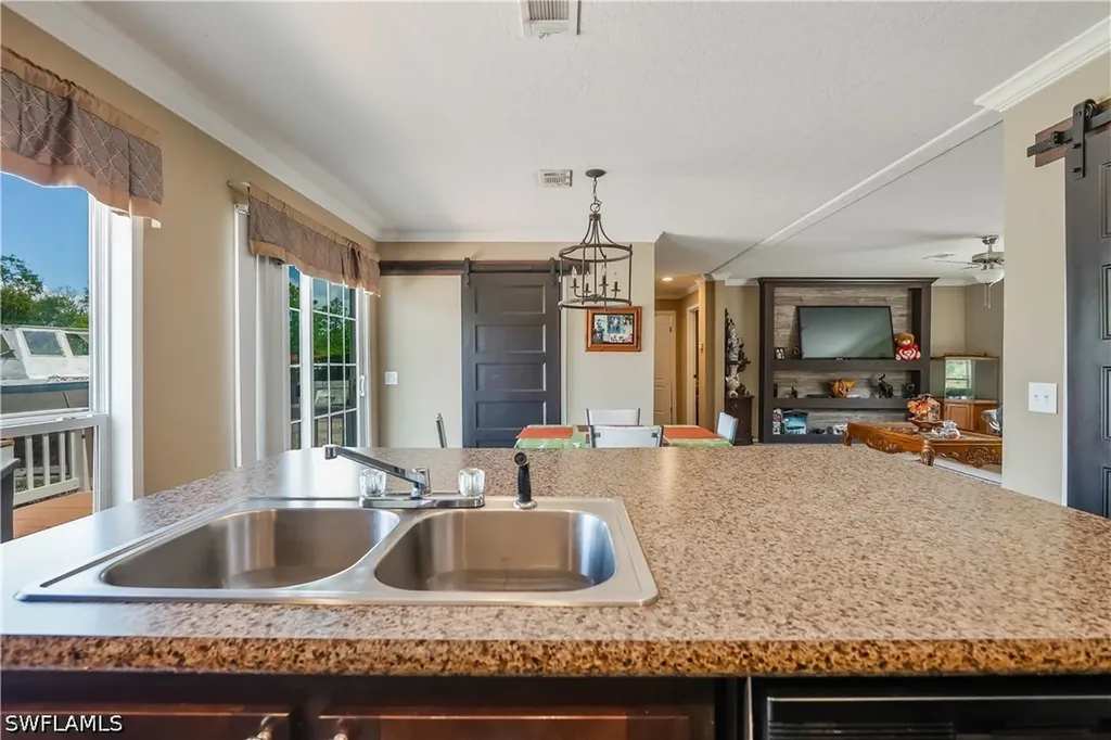 130 S Nogal Street Clewiston FL 33440