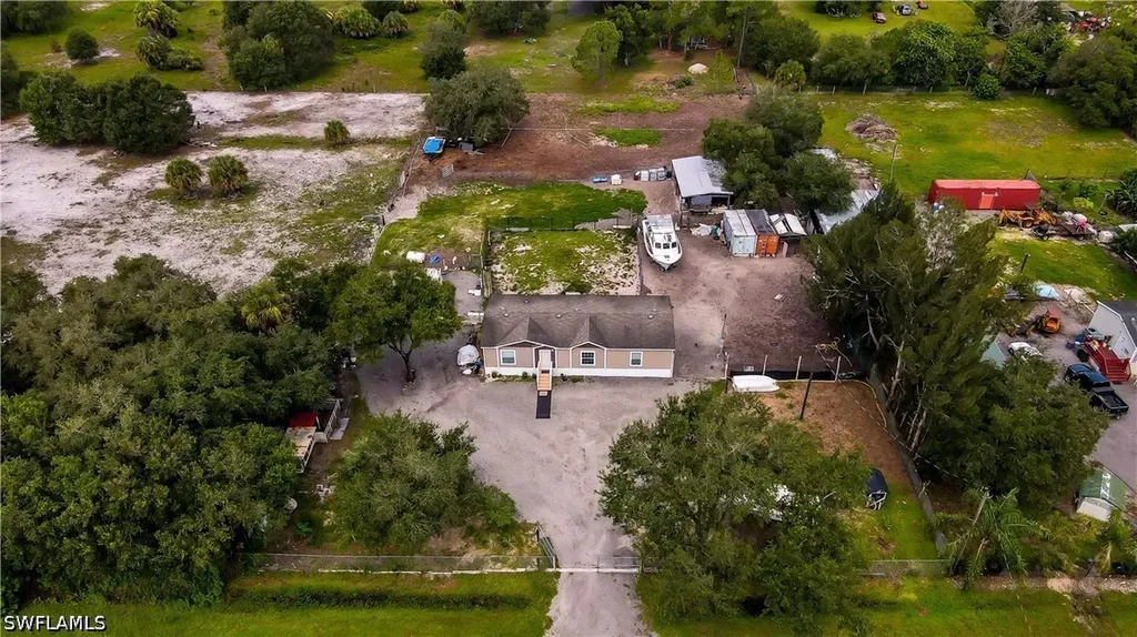 130 S Nogal Street Clewiston FL 33440