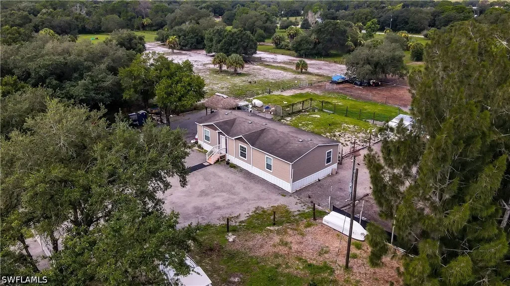 130 S Nogal Street Clewiston FL 33440