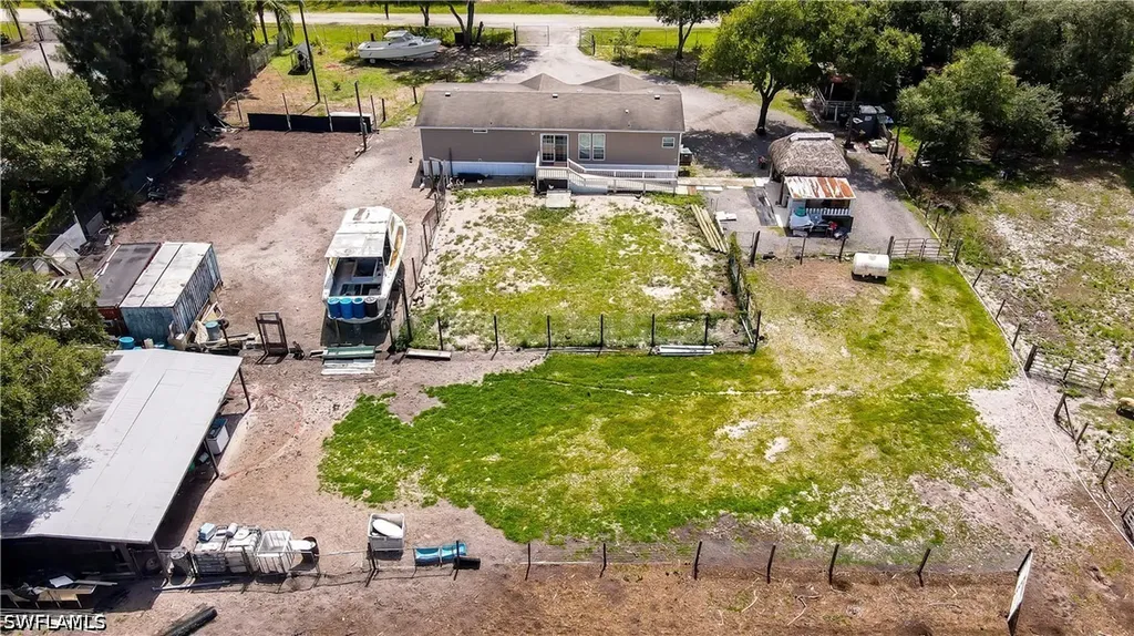 130 S Nogal Street Clewiston FL 33440