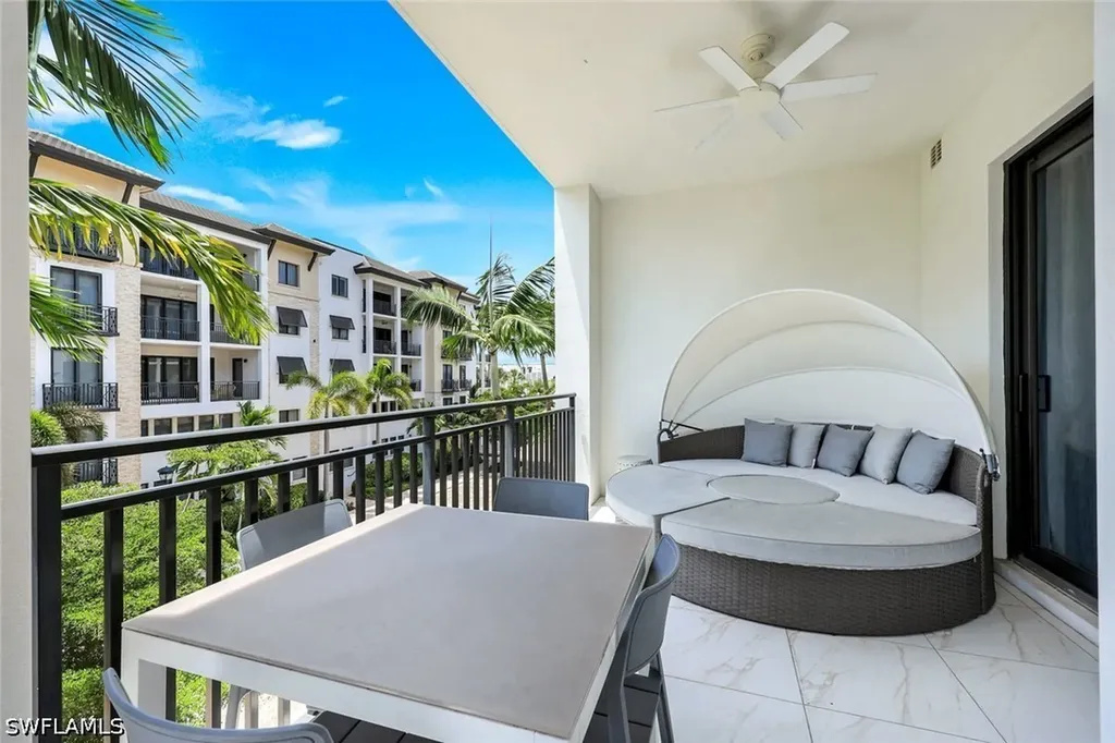 1135 3rd Avenue S Naples FL 34102
