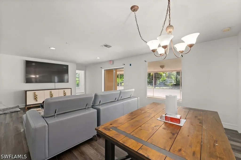 24709 Rodas Drive Bonita Springs FL 34135