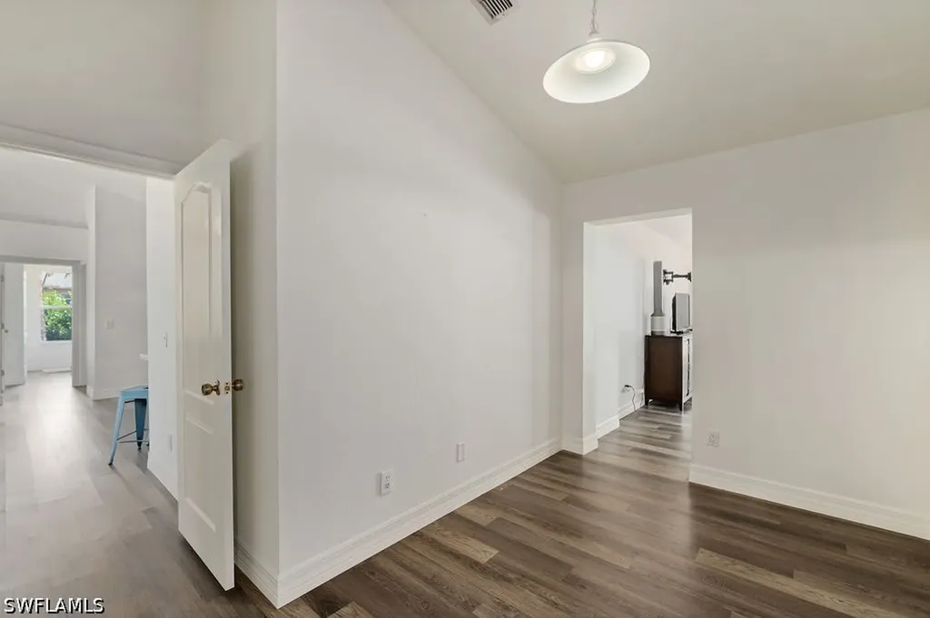 24709 Rodas Drive Bonita Springs FL 34135