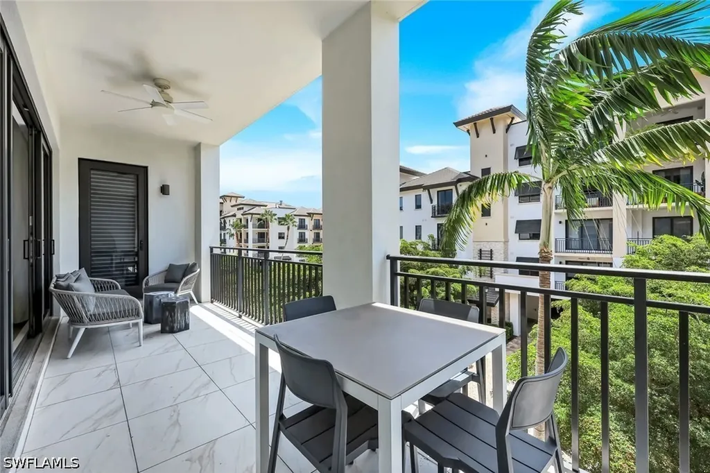 1135 3rd Avenue S Naples FL 34102