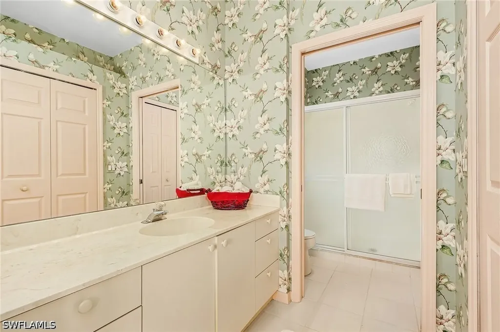 5693 Heron Lane Naples FL 34110