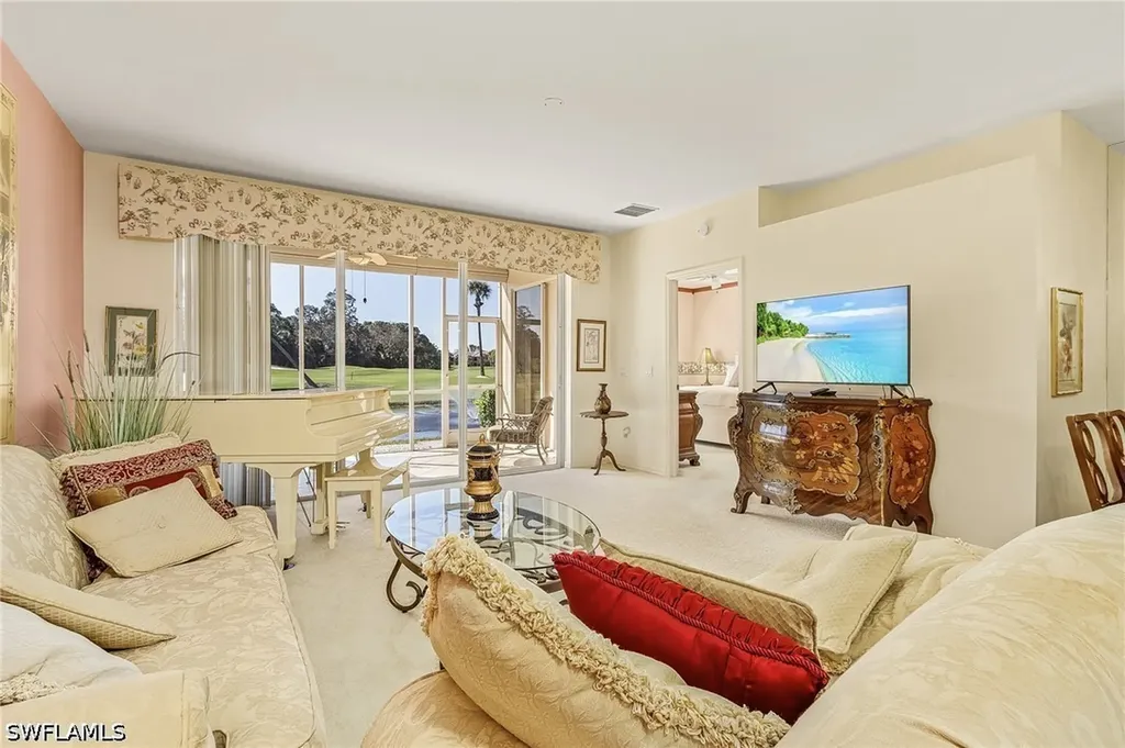 5693 Heron Lane Naples FL 34110