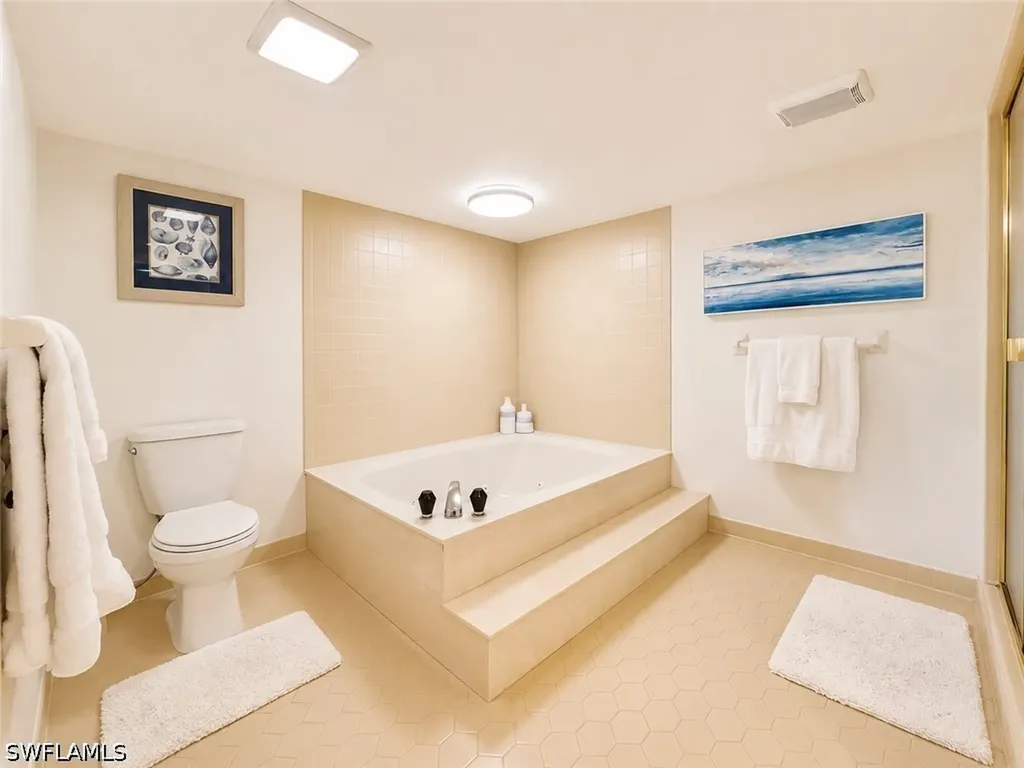 5601 Turtle Bay Drive Naples FL 34108