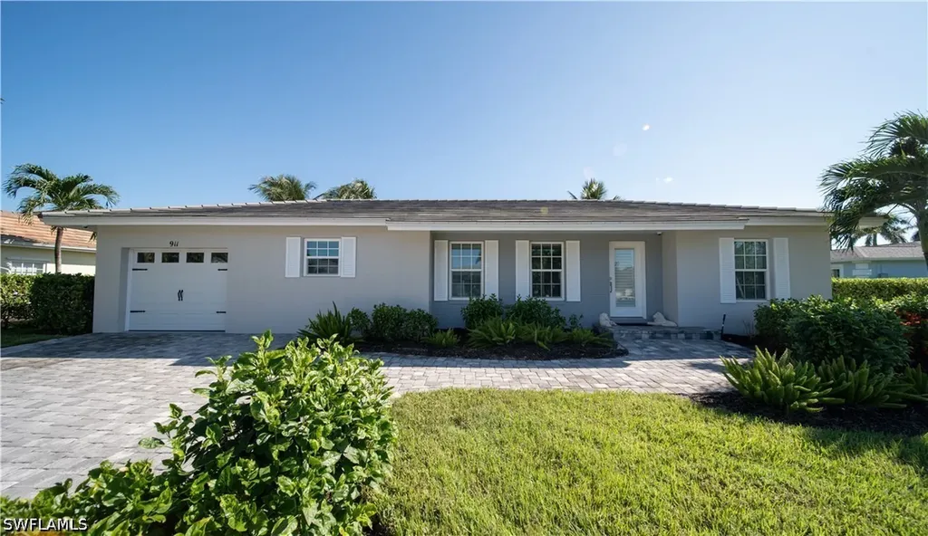 911 Heron Court Marco Island FL 34145