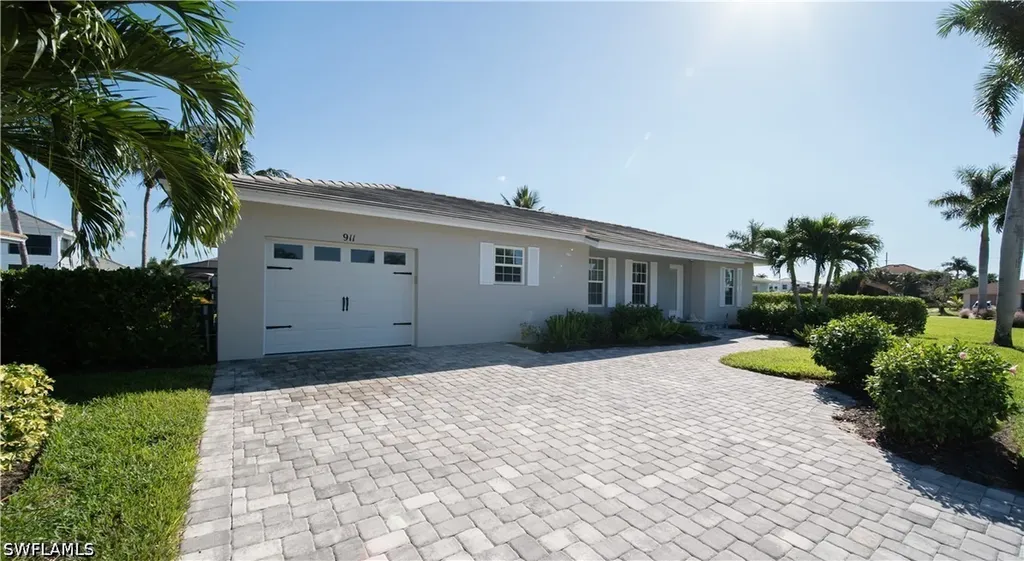911 Heron Court Marco Island FL 34145