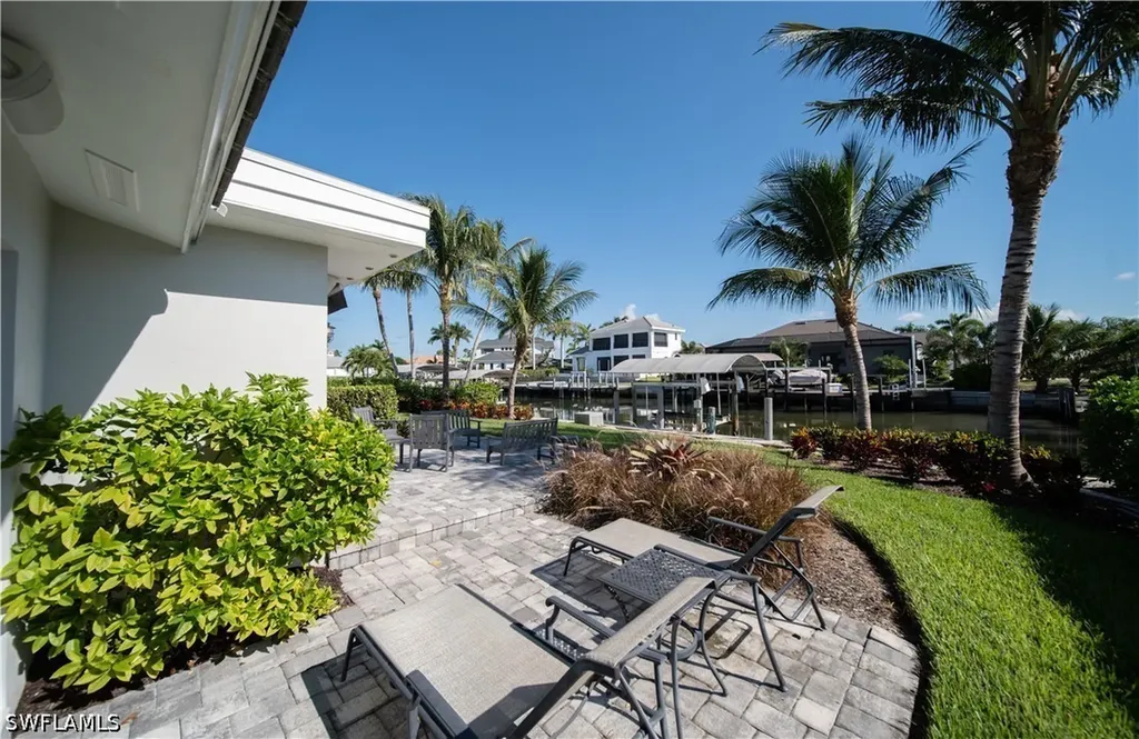 911 Heron Court Marco Island FL 34145