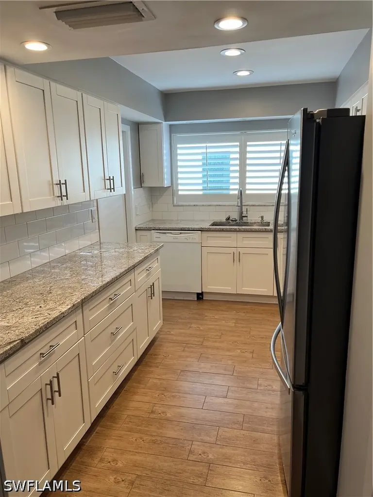 632 98th Avenue N Naples FL 34108