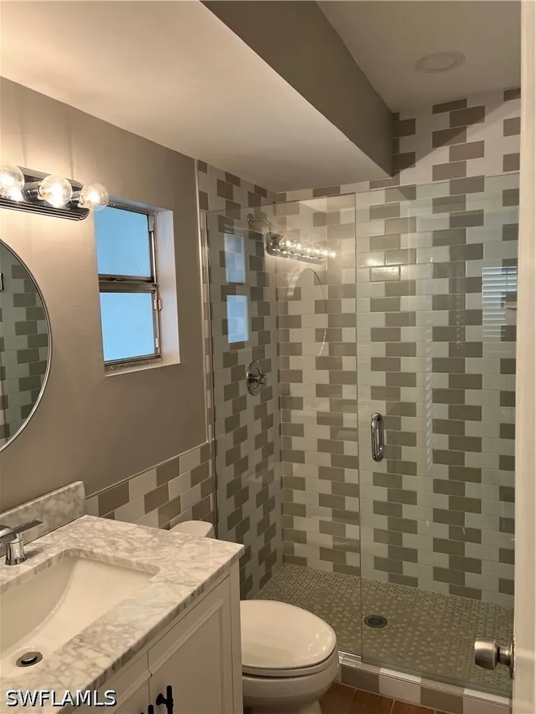632 98th Avenue N Naples FL 34108
