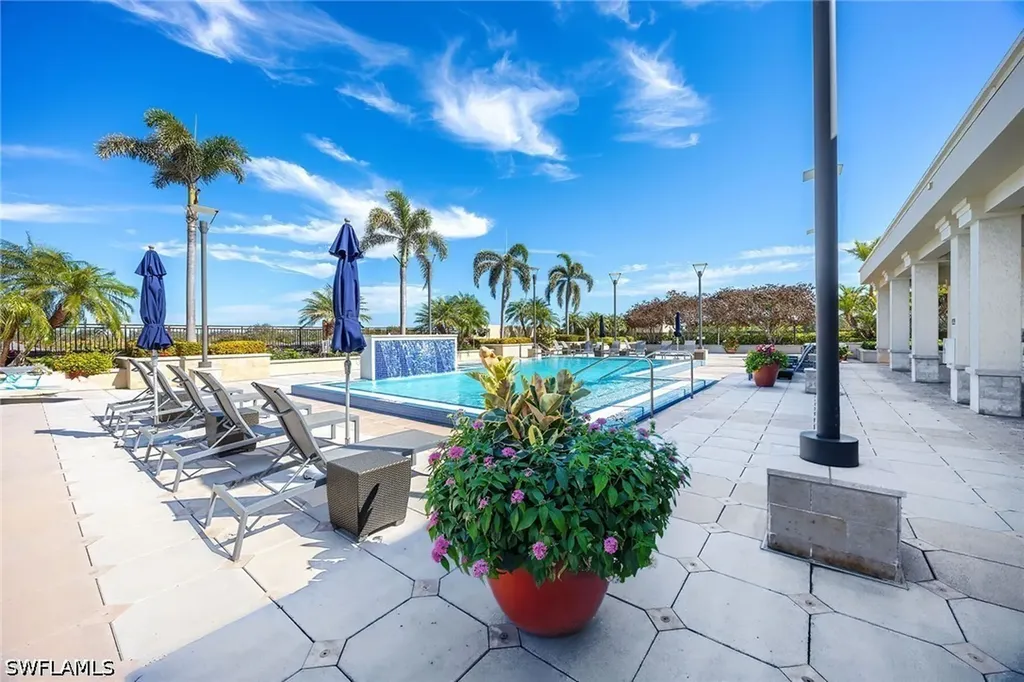 9115 Strada Place Naples FL 34108